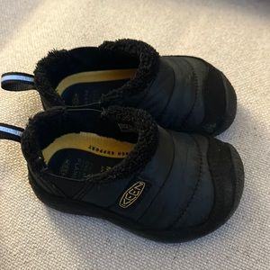 Keen infant shoes